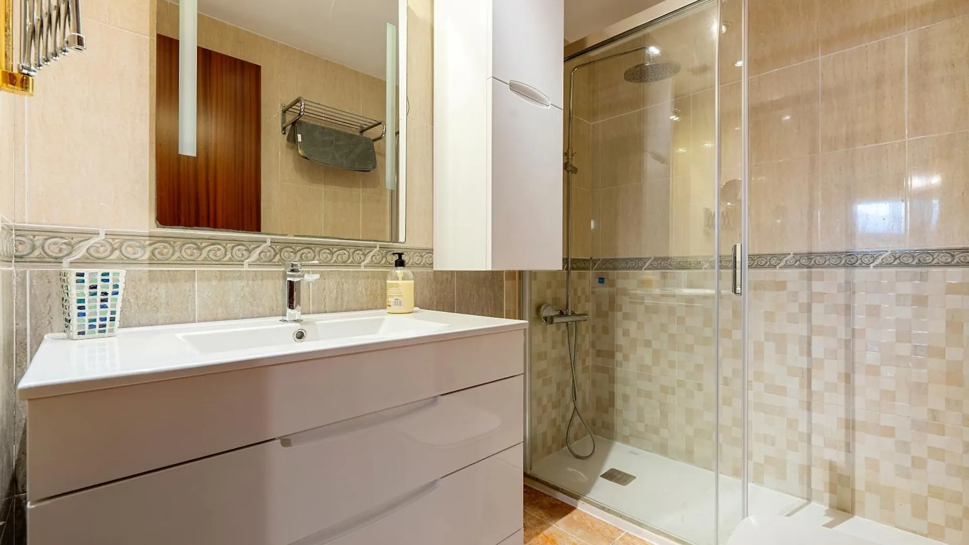Apartmán 5 Min De Port Aventura, Salou